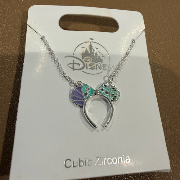 Disney Ariel ears Necklace - Picture 2 of 2